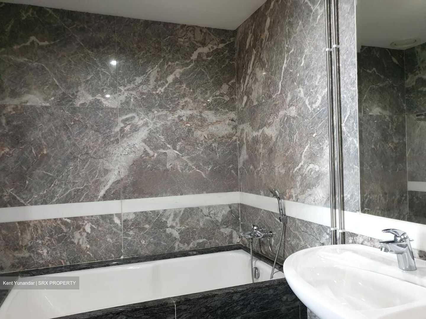 Riverside 48 (D9), Apartment #463112521